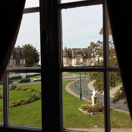 ベッド・アンド・ブレックファスト La L'argentine