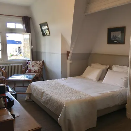 La L'argentine 住宿加早餐酒店 4*