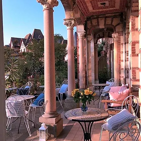 Bed & Breakfast La L'argentine Cabourg