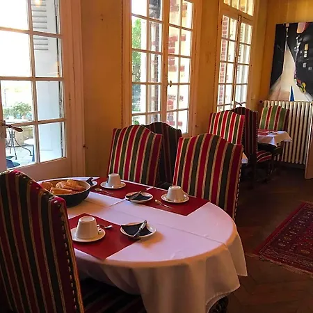 Bed & Breakfast La L'argentine Cabourg