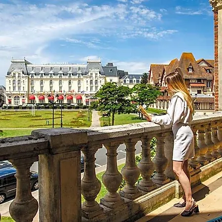 La L'argentine Bed & Breakfast Cabourg
